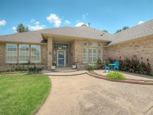 Photo 4 — 8024 NW 100th Street, Oklahoma City, OK 73162