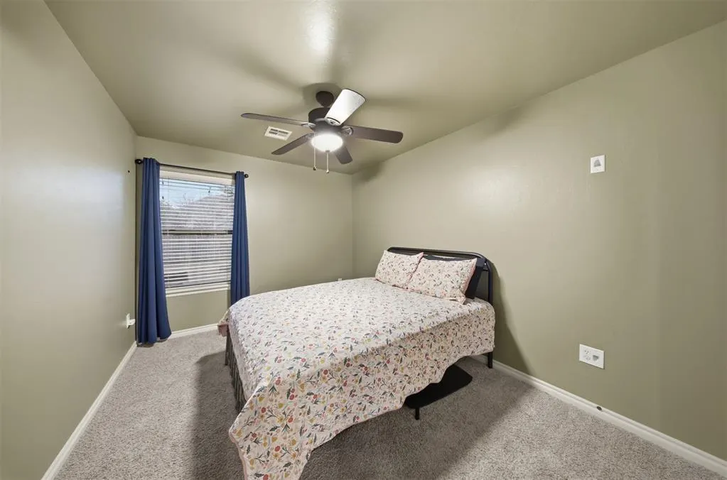 Photo 15 — 2425 Glenmere Drive, Edmond, OK 73003