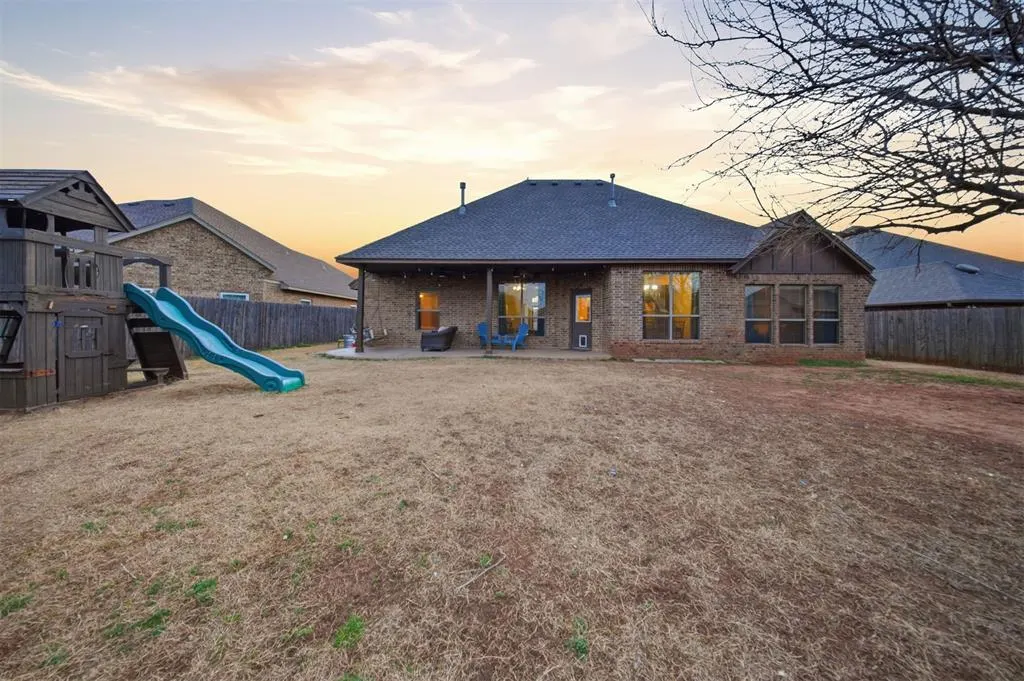 Photo 26 — 2425 Glenmere Drive, Edmond, OK 73003