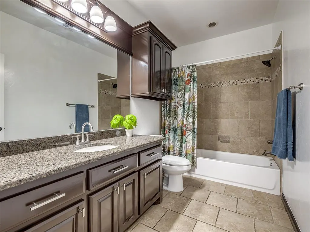 Photo 38 — 17400 Barrington Hills Lane, Edmond, OK 73012