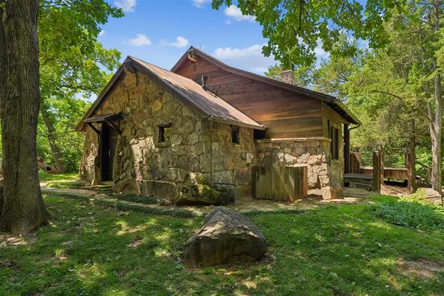 Photo 3 — 9001 Bison Ranch Road, Guthrie, OK 73044