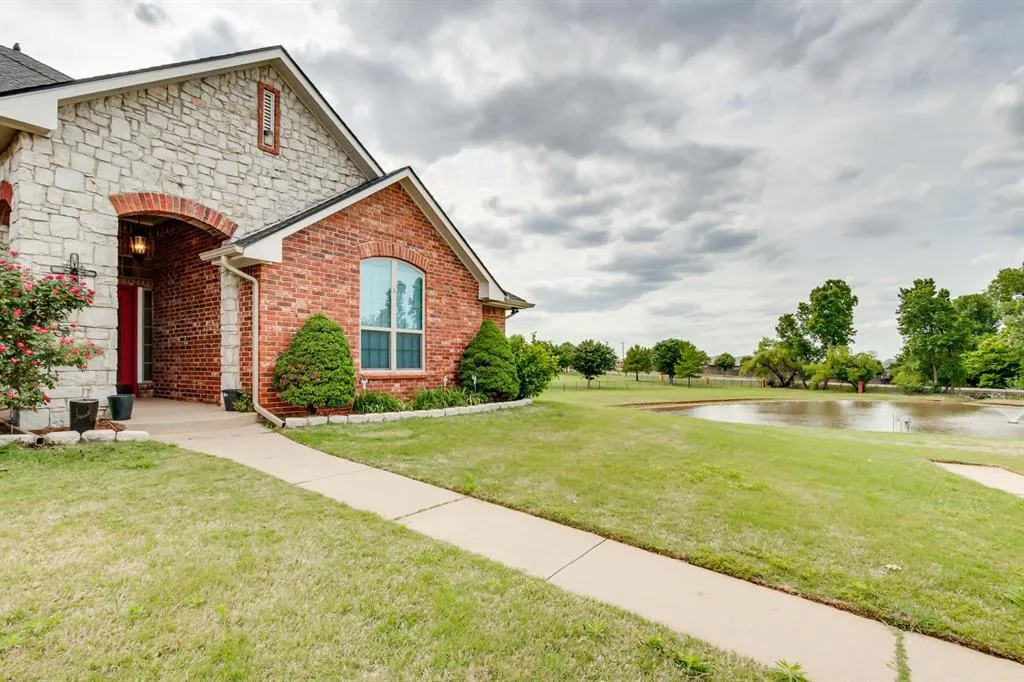 Photo 2 — 3101 Rockhampton Avenue, Oklahoma City, OK 73179
