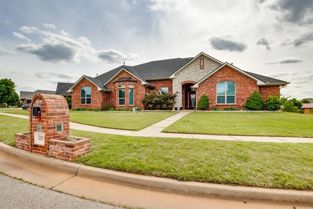 Front exterior — 3101 Rockhampton Avenue, Oklahoma City, OK 73179