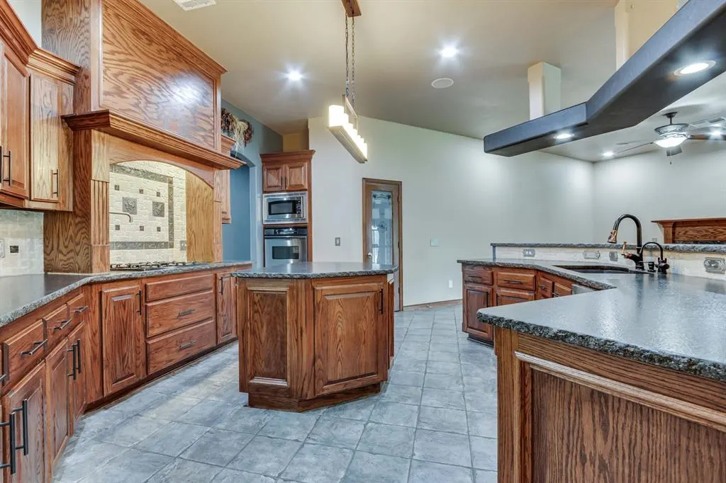 Photo 9 — 3101 Rockhampton Avenue, Oklahoma City, OK 73179