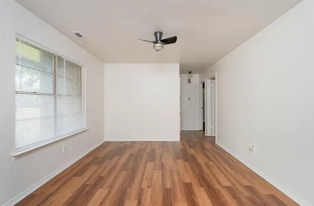 Photo 6 — 1403 N Nail Parkway, Moore, OK 73160