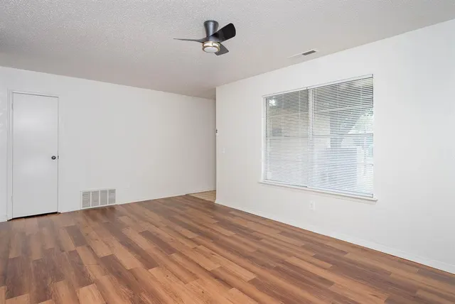 Photo 8 — 1403 N Nail Parkway, Moore, OK 73160