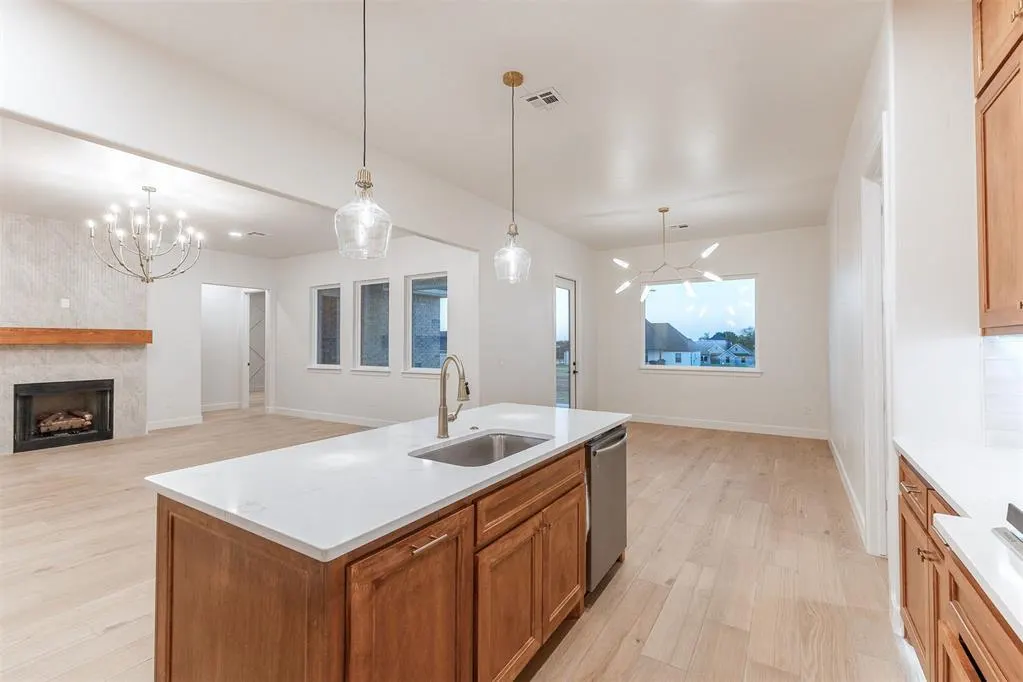 Photo 8 — 4380 Janie Way, Guthrie, OK 73044