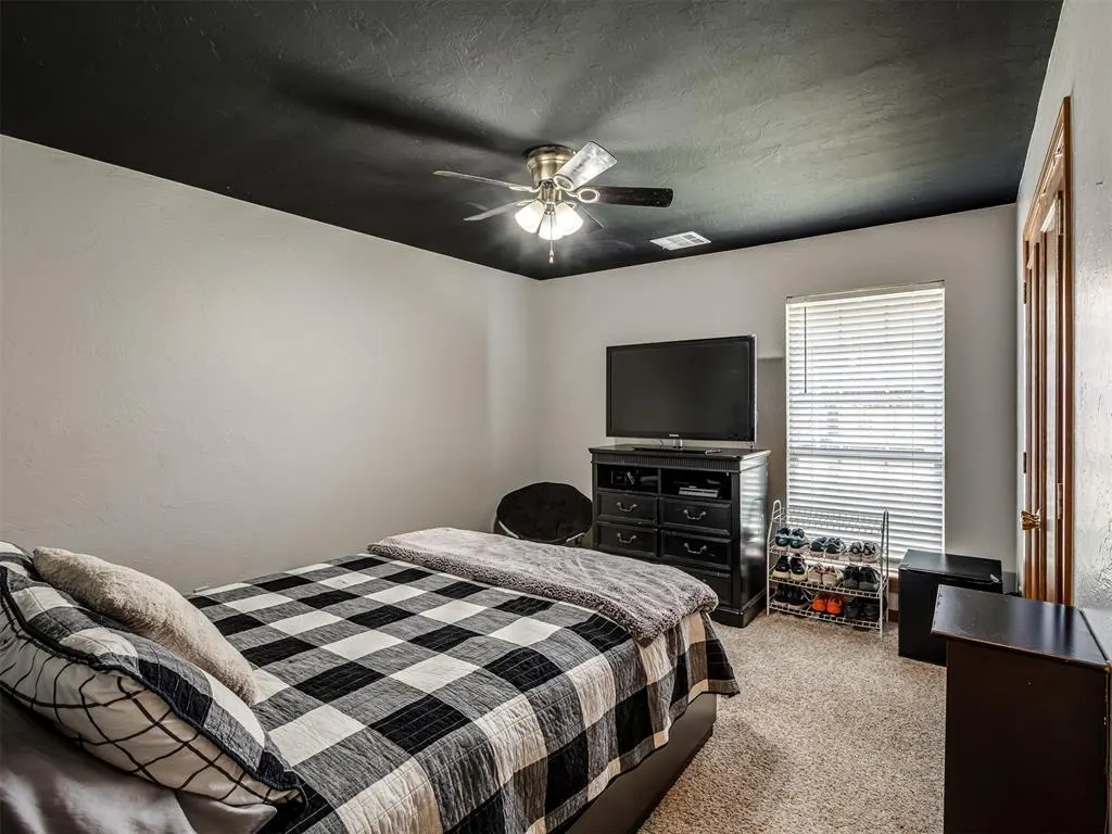 Photo 24 — 3840 Pachem Avenue, Harrah, OK 73045