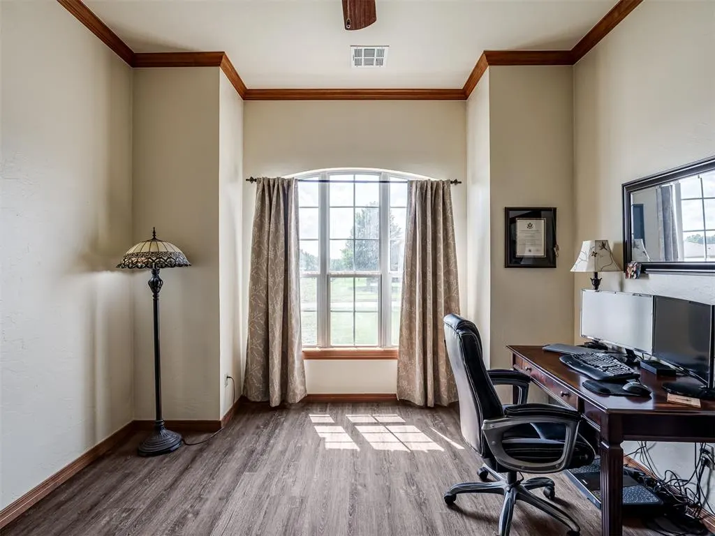 Photo 32 — 3840 Pachem Avenue, Harrah, OK 73045