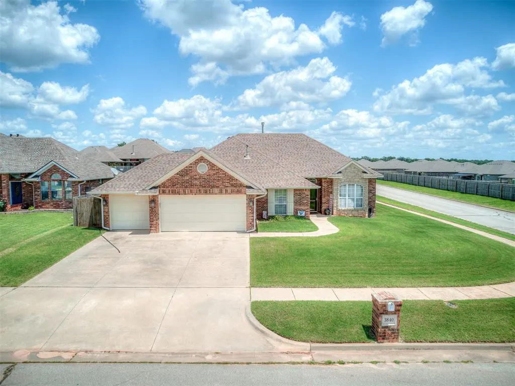 Photo 39 — 3840 Pachem Avenue, Harrah, OK 73045