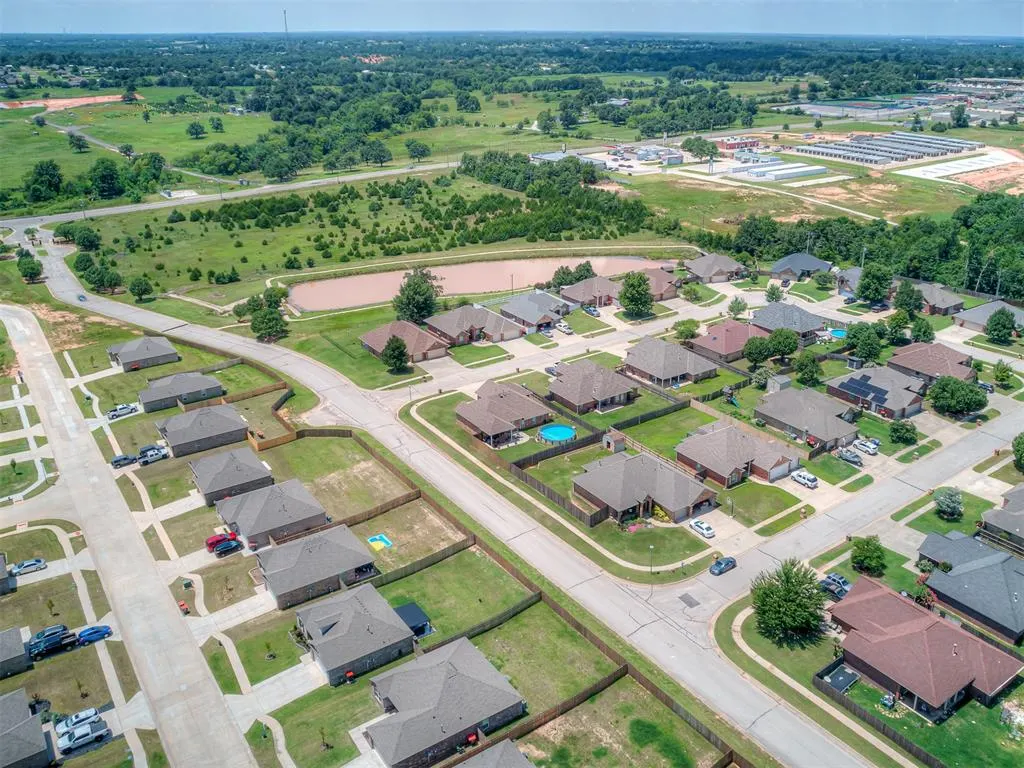 Photo 46 — 3840 Pachem Avenue, Harrah, OK 73045