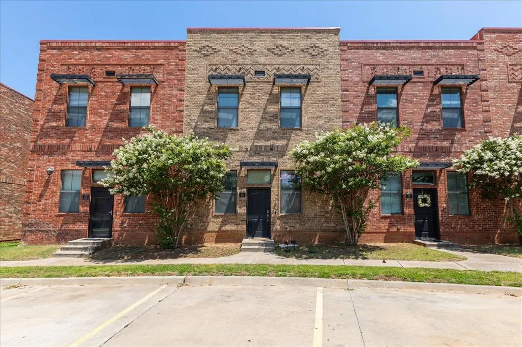 Photo 2 — 375 Triad Village Drive 14, Norman, OK 73071