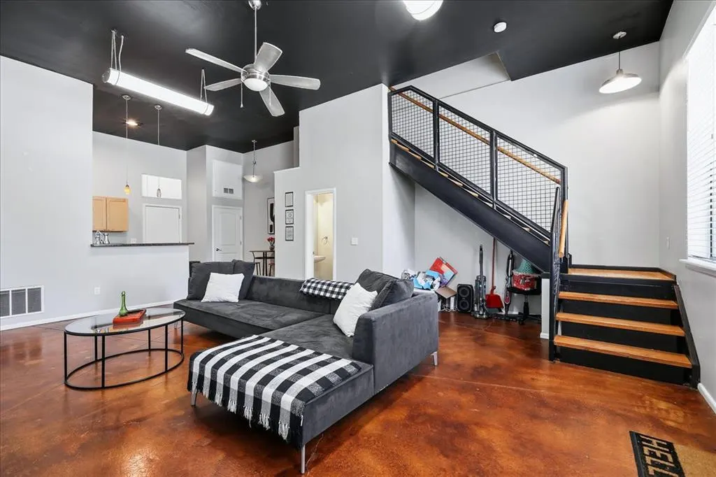 Photo 6 — 375 Triad Village Drive 14, Norman, OK 73071