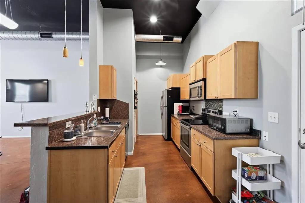 Photo 11 — 375 Triad Village Drive 14, Norman, OK 73071