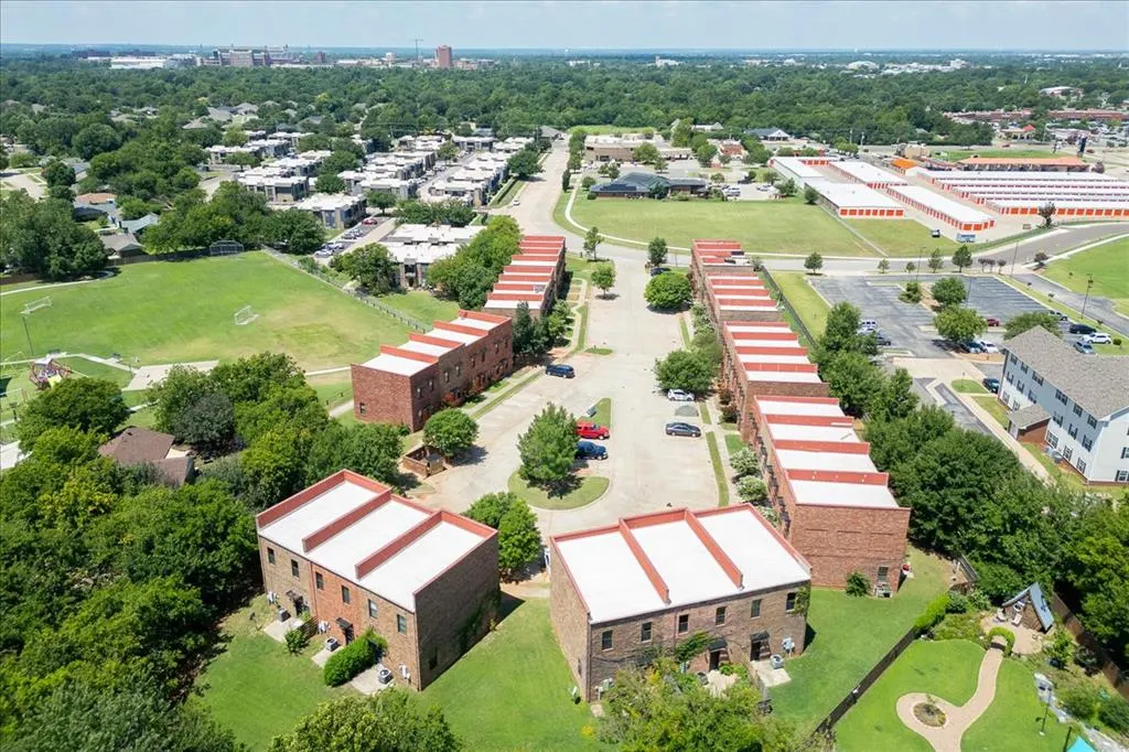 Photo 38 — 375 Triad Village Drive 14, Norman, OK 73071