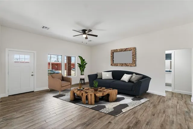 Photo 4 — 3424 SW 29 Place, Oklahoma City, OK 73119