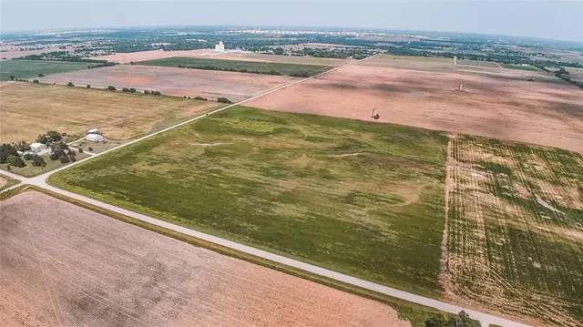 Photo 5 — 0 N U Street, Ponca City, OK 74601