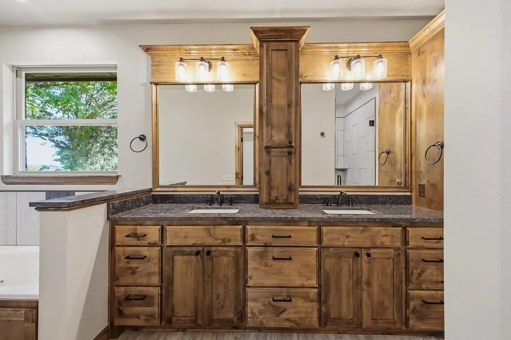 Photo 17 — 2413 Black Jack Court, Blanchard, OK 73010