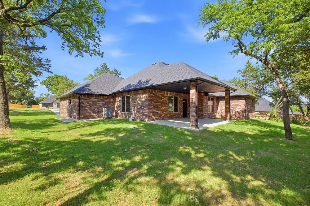 Photo 40 — 2413 Black Jack Court, Blanchard, OK 73010