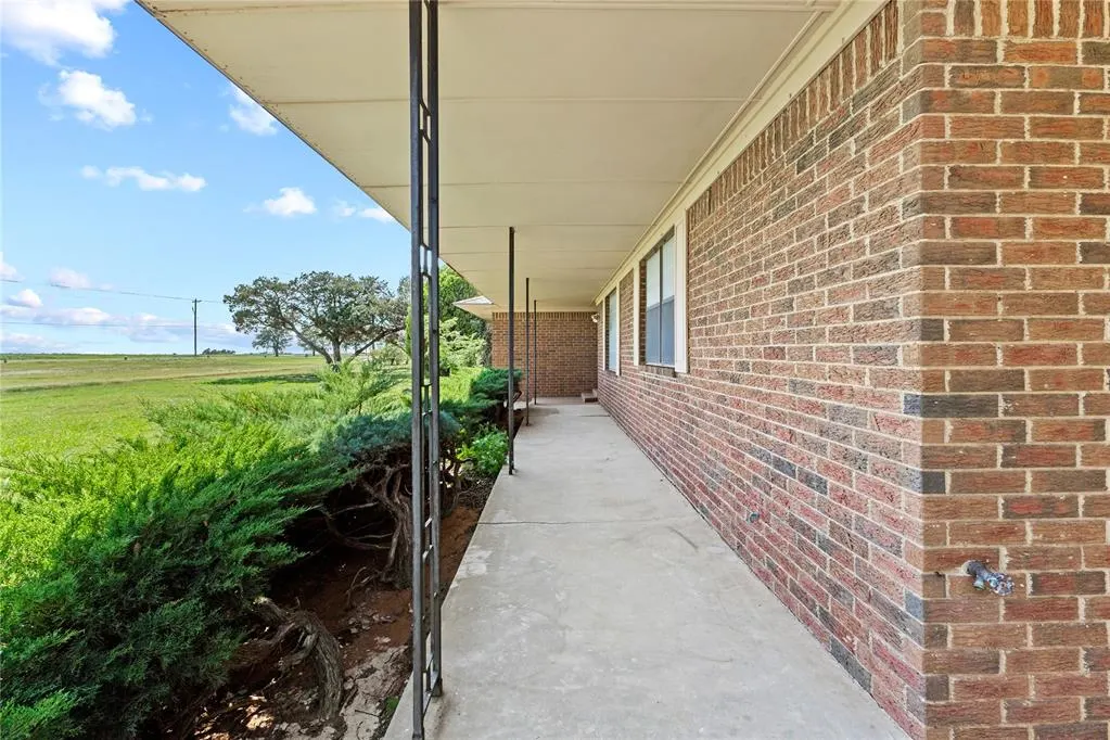 Photo 5 — 10190 County Road 1310, Fort Cobb, OK 73038