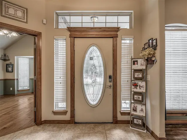 Photo 4 — 10700 NW 40th Street, Yukon, OK 73099