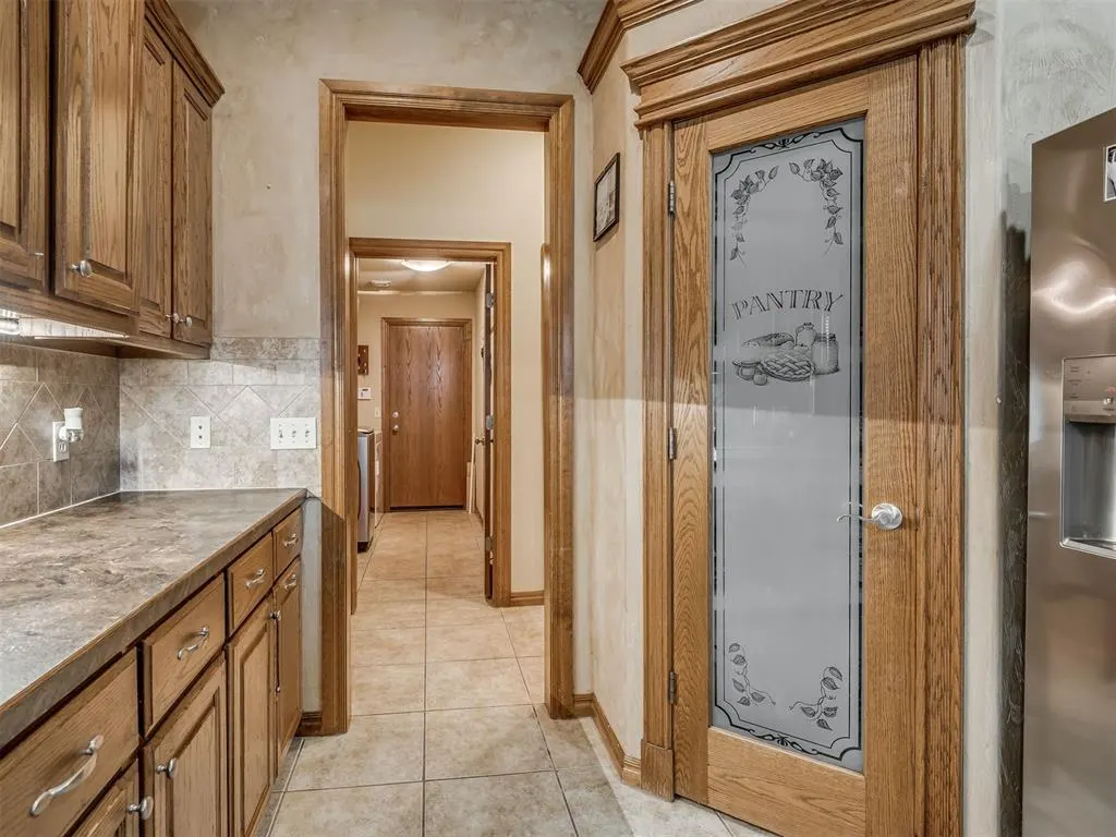 Photo 16 — 10700 NW 40th Street, Yukon, OK 73099