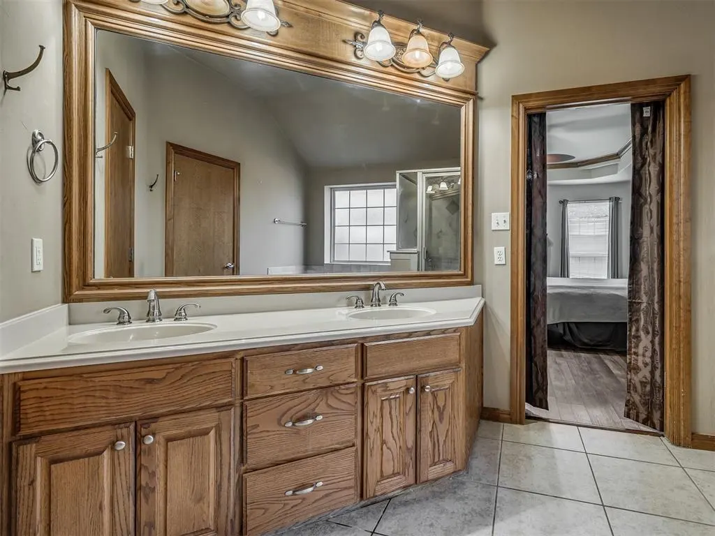 Photo 30 — 10700 NW 40th Street, Yukon, OK 73099