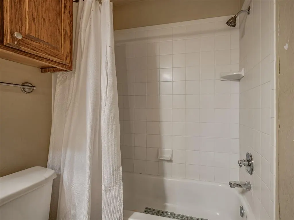 Photo 39 — 10700 NW 40th Street, Yukon, OK 73099