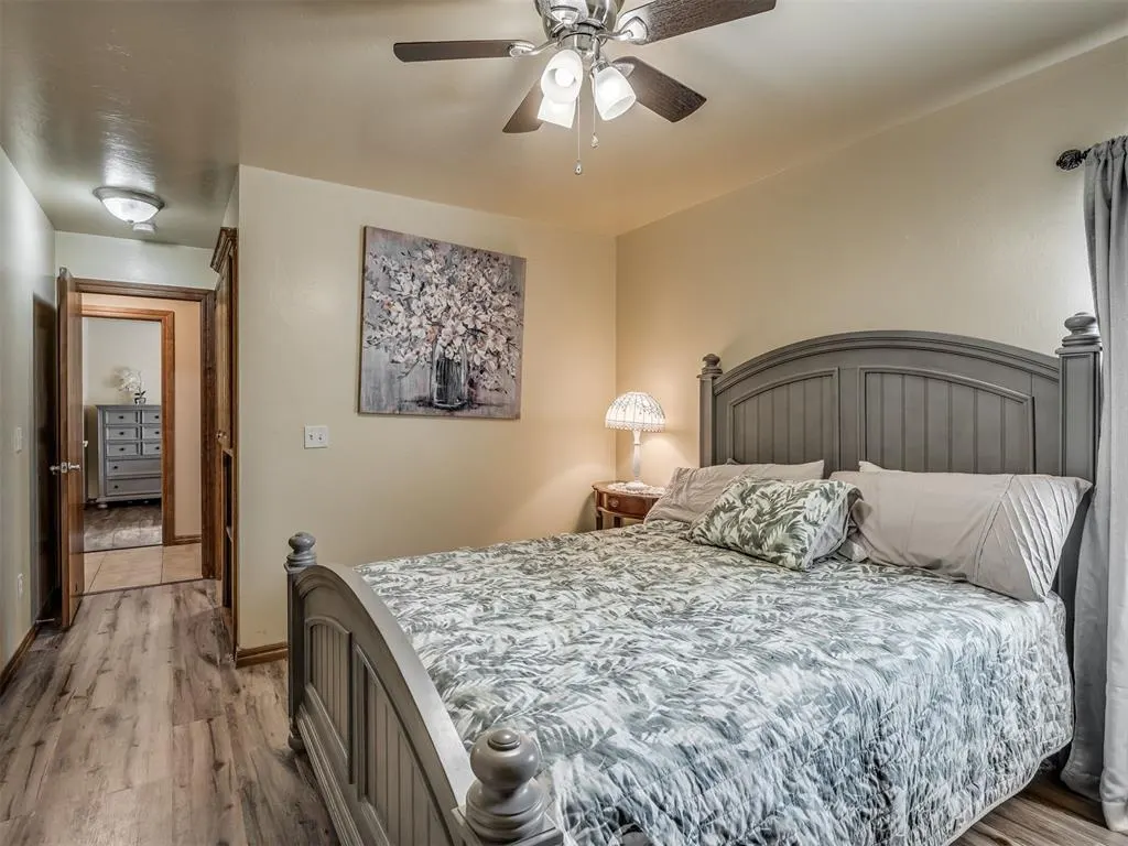Photo 41 — 10700 NW 40th Street, Yukon, OK 73099