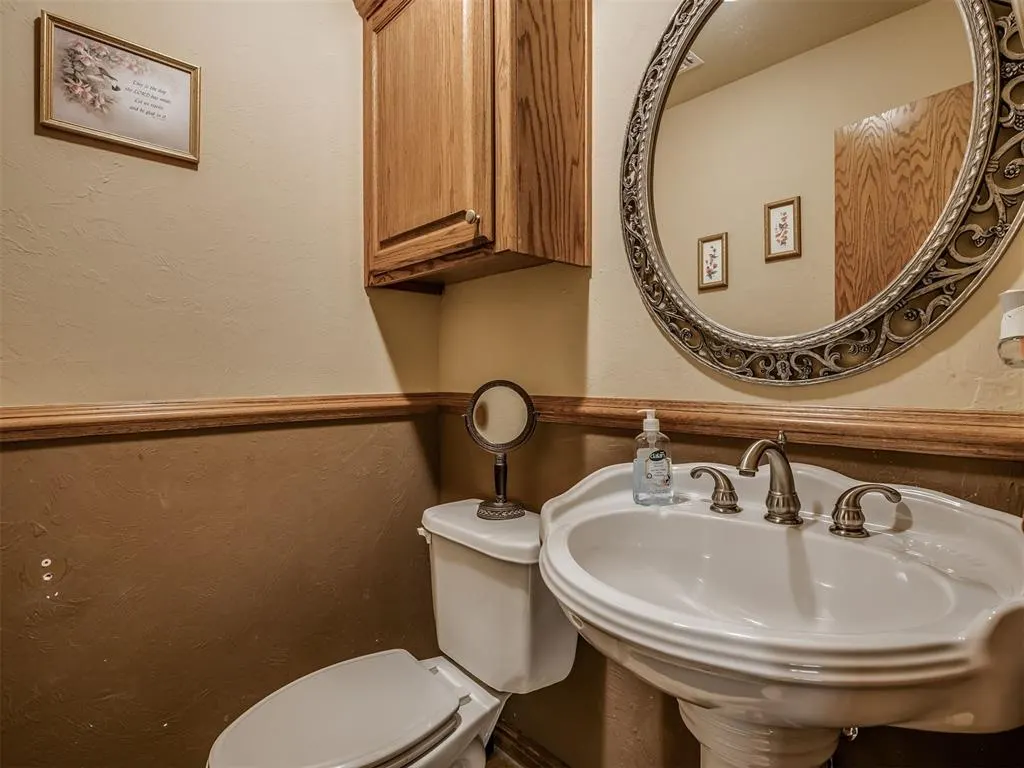 Photo 43 — 10700 NW 40th Street, Yukon, OK 73099