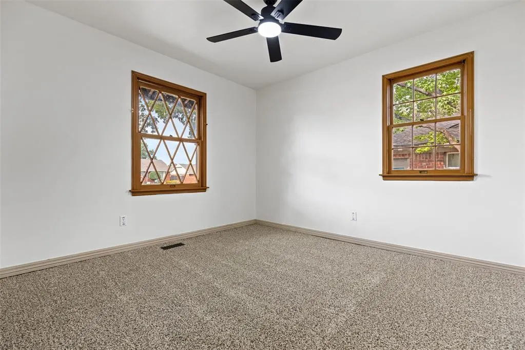 Photo 17 — 3016 Lakeside Drive, Oklahoma City, OK 73120