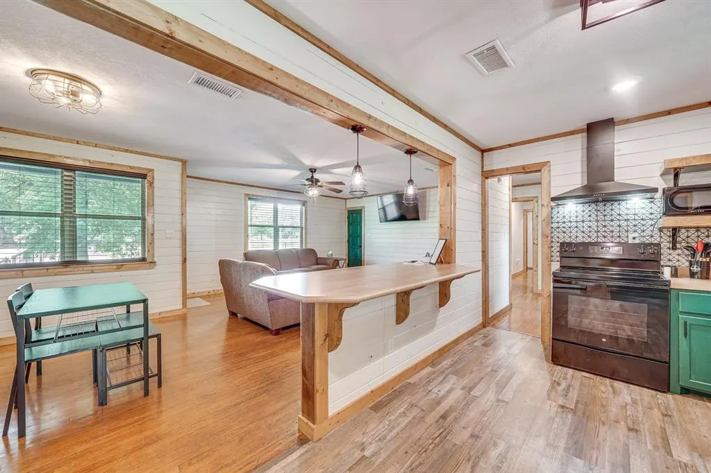 Photo 6 — 205 Main Street Street, Eagletown, OK 74734
