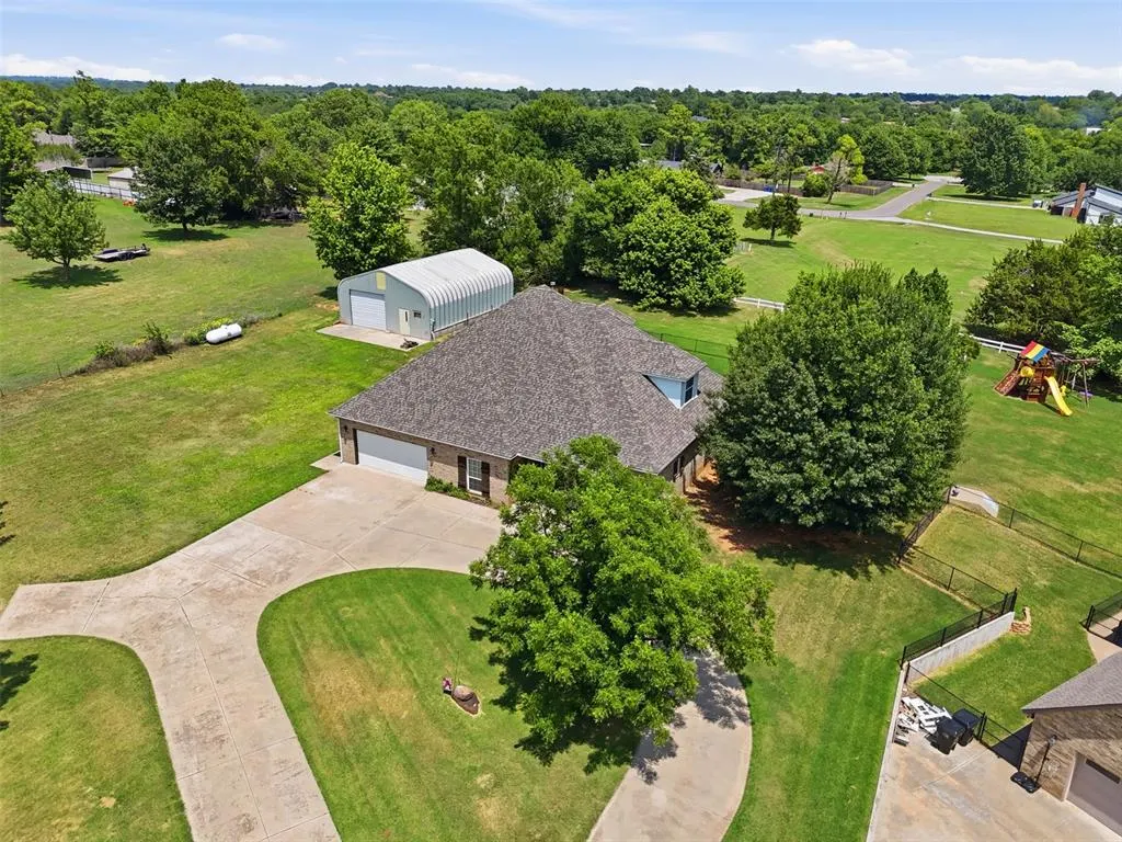 Photo 5 — 2220 County Road 1197, Tuttle, OK 73089