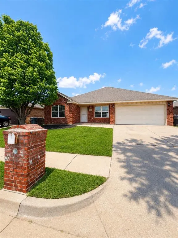 Front exterior — 7913 Frye Lane, Oklahoma City, OK 73135