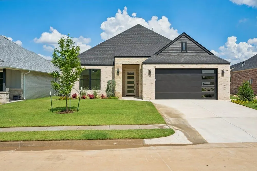 Photo 6 — 4924 Pont Neuf Road, Edmond, OK 73034