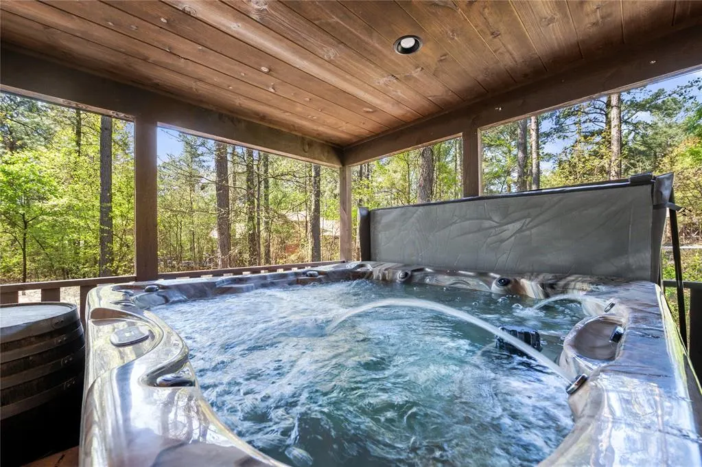 Photo 9 — 136 Scrub Oak Trail, Broken Bow, OK 74728