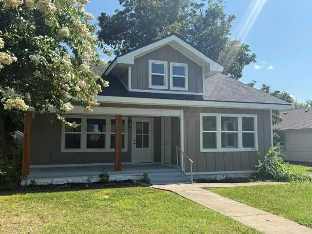 Photo 2 — 623 W Rosa Street, Shawnee, OK 74804
