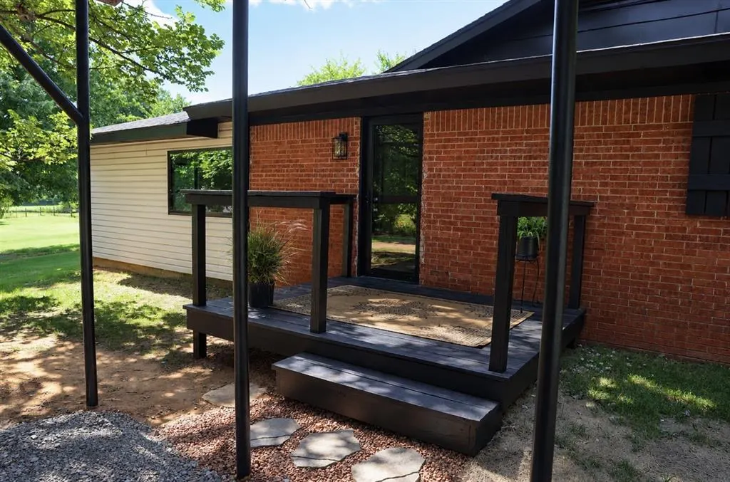 Photo 4 — 1838 S Country Club Road, Newcastle, OK 73065