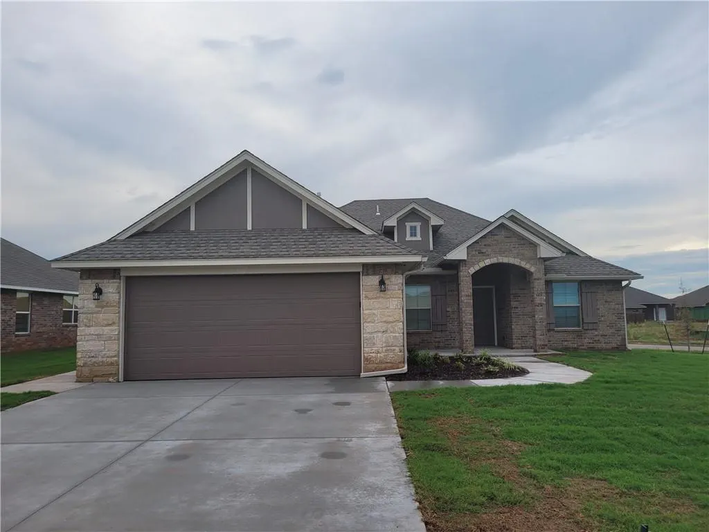 Front exterior — 8801 SW 42nd Street, Oklahoma City, OK 73179