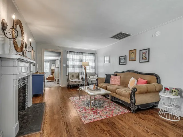 Photo 6 — 2712 NW 26th Street, Oklahoma City, OK 73107