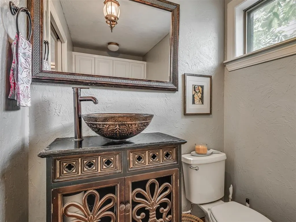 Photo 15 — 2712 NW 26th Street, Oklahoma City, OK 73107