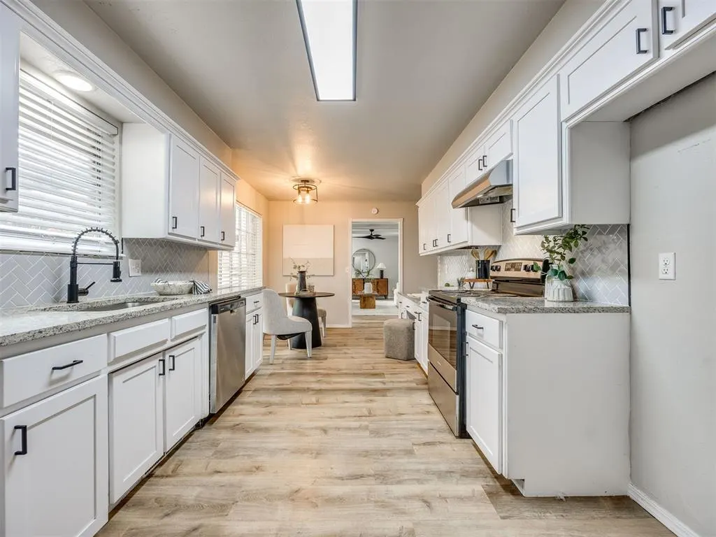 Photo 18 — 1005 Mary Lee Lane, Edmond, OK 73034