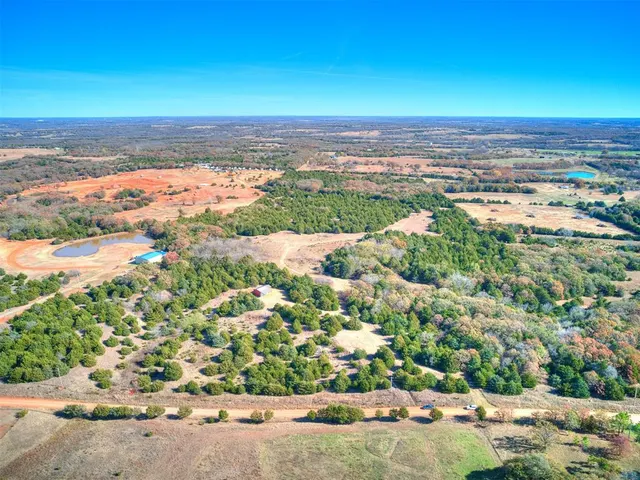 Photo 2 — 940606 S 3360 Road, Wellston, OK 74881