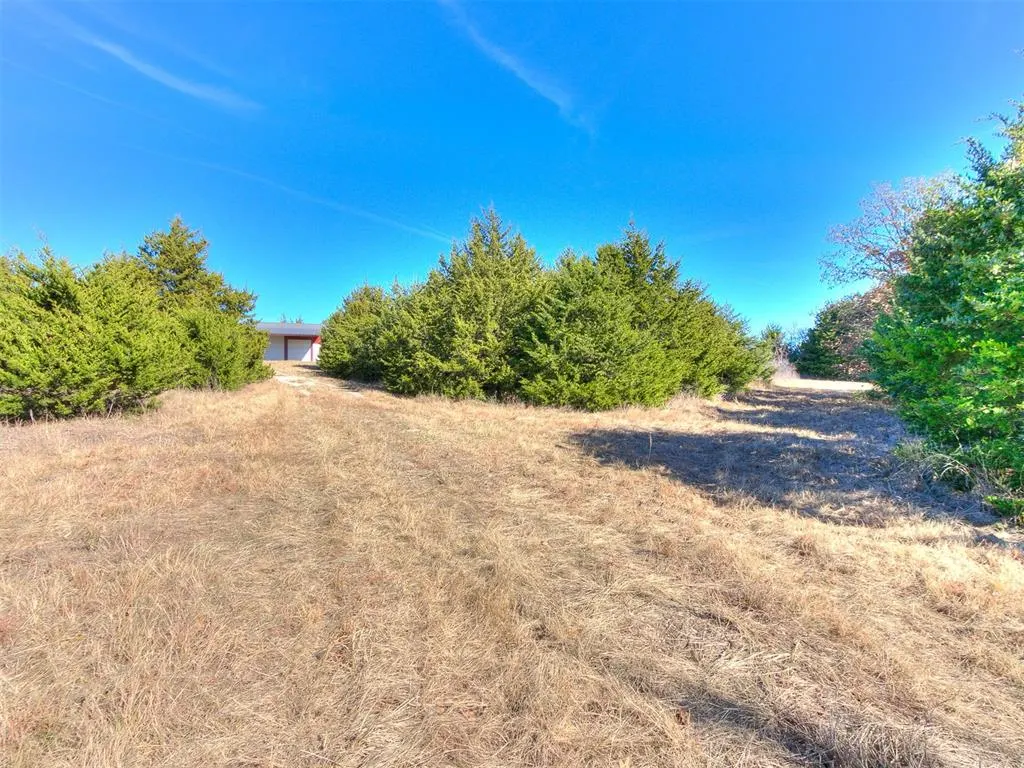 Photo 3 — 940606 S 3360 Road, Wellston, OK 74881