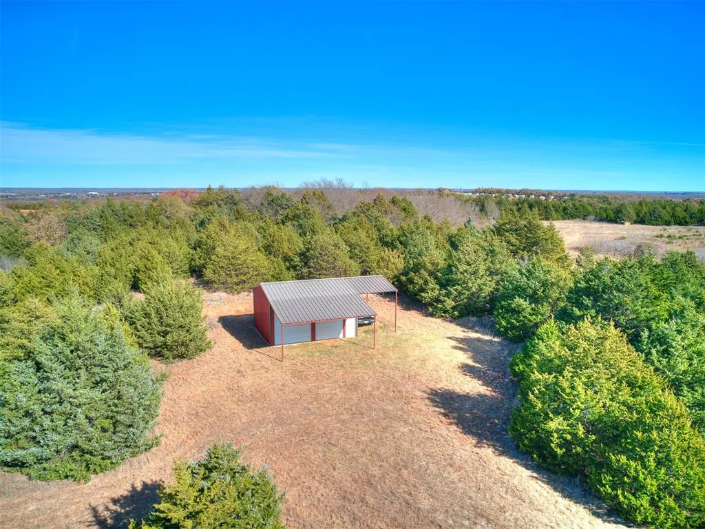 Photo 8 — 940606 S 3360 Road, Wellston, OK 74881