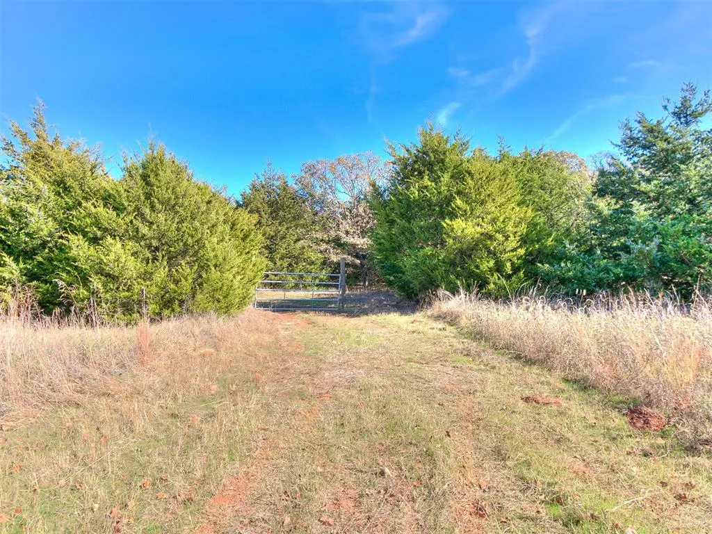 Photo 28 — 940606 S 3360 Road, Wellston, OK 74881