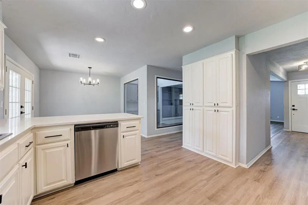 Photo 22 — 1509 Davinbrook Drive, Norman, OK 73072