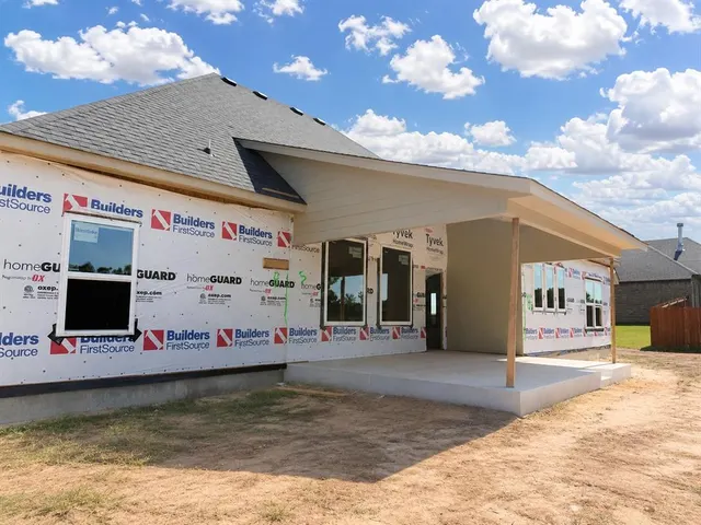 Photo 3 — 4660 Ranchero Drive, Edmond, OK 73025