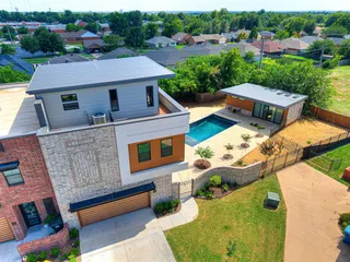 Sold home at 571 S Fretz Avenue