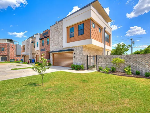 Photo 6 — 571 S Fretz Avenue, Edmond, OK 73003